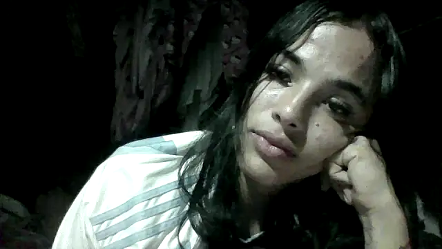 Snapshot of Samys_World chatting on February 24, 2026, 4:24 am Samys World online show from February 24, 2026, 4:24 am