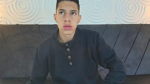 thiago19s online show from January 11, 2025, 12:18 pm