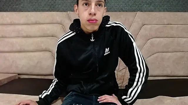thiago19s online show from June 30, 2026, 1:11 pm