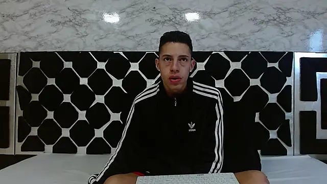 thiago19s online show from February 13, 2025, 9:38 pm