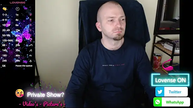 RealManHaveHairy online show from May 21, 2026, 5:43 pm