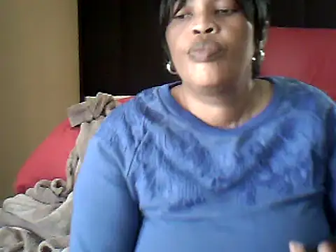 Snapshot of SexxyBoob chatting on April 22, 2026, 7:37 am SexxyBoob online show from April 22, 2026, 7:37 am