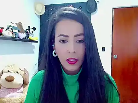 Snapshot of ella_peck chatting on December 22, 2024, 1:12 am ella peck online show from December 22, 2024, 1:12 am