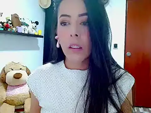 Snapshot of ella_peck chatting on December 30, 2024, 12:22 am ella peck online show from December 30, 2024, 12:22 am