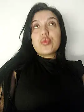 Snapshot of Sophie-hatter chatting on March 20, 2025, 2:19 am Sophie-hatter online show from March 20, 2025, 2:19 am