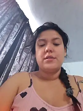 Sophie-hatter online show from March 25, 2026, 12:15 pm