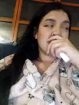 Snapshot of Sophie-hatter chatting on February 12, 2025, 12:58 am Sophie-hatter online show from February 12, 2025, 12:58 am