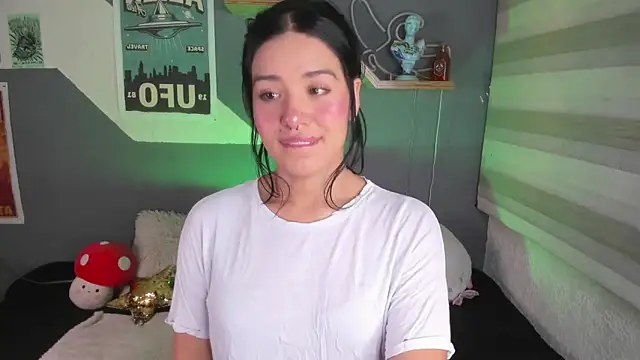 MiaaRose online show from October 4, 2025, 5:25 pm