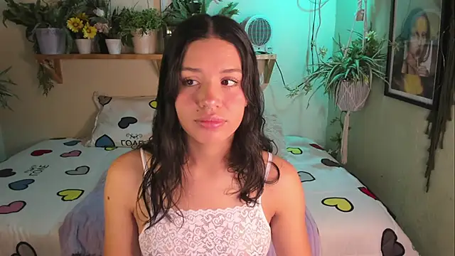 Snapshot of MiaaRose chatting on May 27, 2026, 9:00 pm MiaaRose online show from May 27, 2026, 9:00 pm