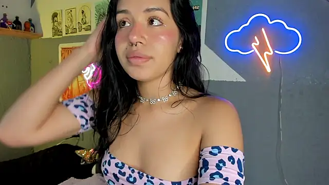 MiaaRose online show from February 12, 2025, 3:40 am