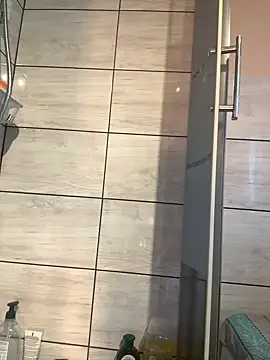 czruz online show from October 5, 2025, 6:48 am