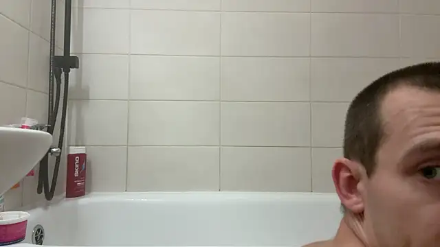 czruz online show from October 30, 2025, 9:18 am