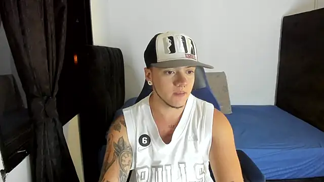 Snapshot of male_pussy chatting on July 23, 2026, 3:26 am male pussy online show from July 23, 2026, 3:26 am
