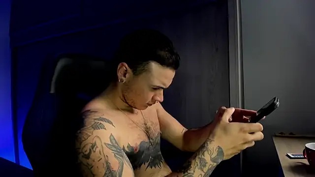 Snapshot of male_pussy chatting on January 11, 2026, 6:48 pm male pussy online show from January 11, 2026, 6:48 pm