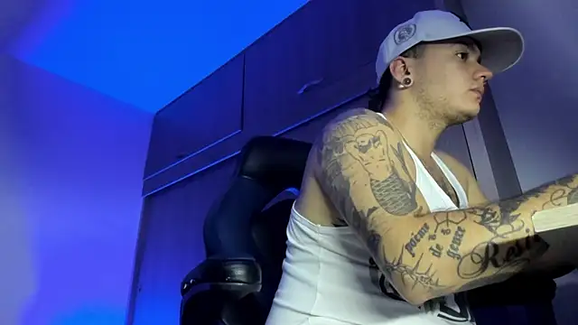 Snapshot of male_pussy chatting on January 8, 2026, 2:50 am male pussy online show from January 8, 2026, 2:50 am