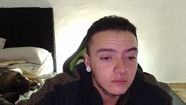 male pussy online show from February 13, 2026, 11:49 pm