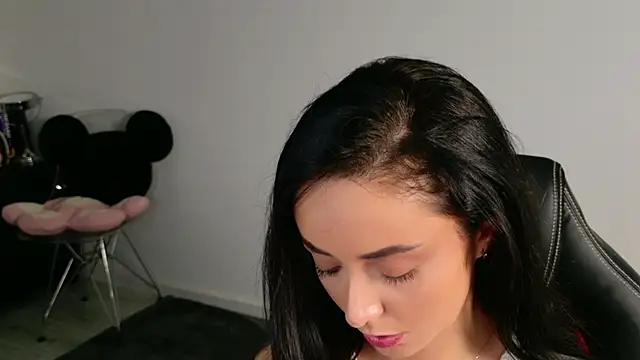 KatherineRyder online show from November 21, 2025, 7:13 pm