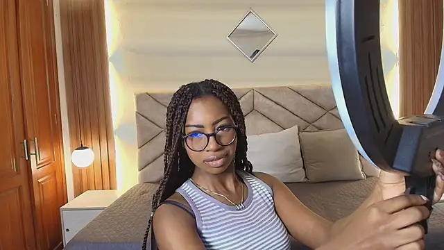 Raquel jones online show from May 19, 2026, 12:34 pm