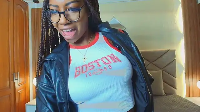 Raquel jones online show from May 15, 2026, 12:14 pm
