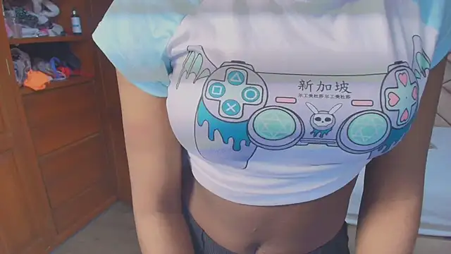 Raquel jones online show from November 21, 2025, 11:53 am