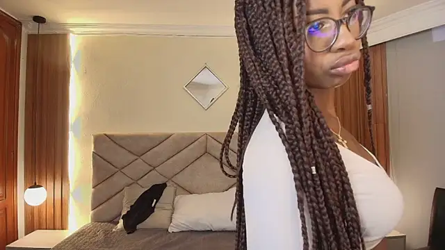 Raquel jones online show from May 11, 2026, 12:17 pm