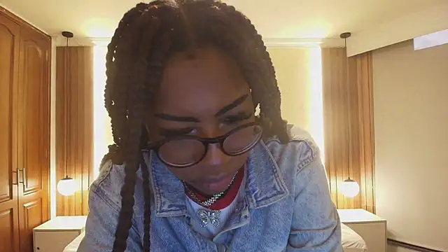 Raquel jones online show from February 4, 2026, 12:00 pm