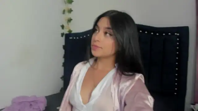 MelodySweett online show from December 23, 2025, 3:28 am