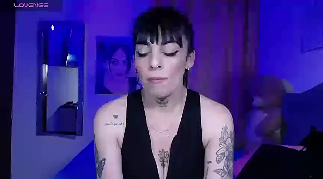 violett honney online show from March 20, 2025, 3:13 am