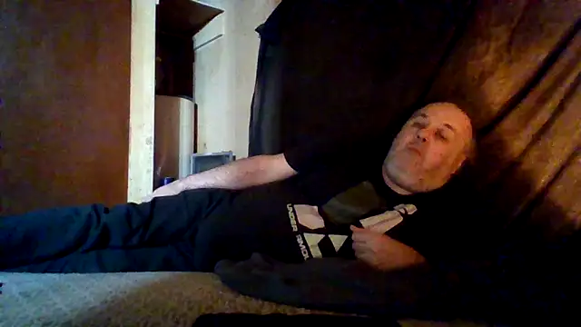 Nightshade7712 online show from December 22, 2025, 3:06 am