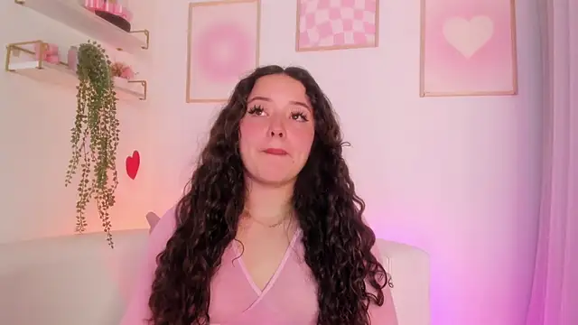 Aurora aaa online show from October 7, 2025, 11:06 pm