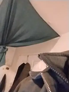 SolitaryMisfit8 online show from November 21, 2025, 1:59 am