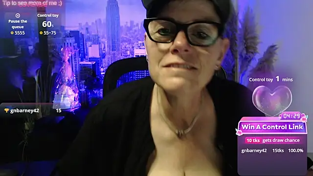 ninarandmann online show from May 30, 2026, 4:34 pm