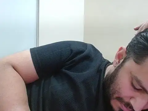 robintoit online show from April 10, 2026, 6:59 pm