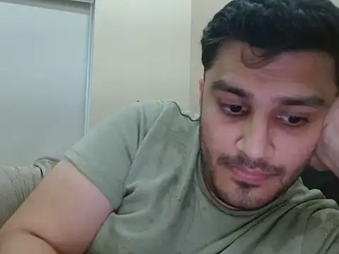 Snapshot of robintoit chatting on May 27, 2026, 11:17 am robintoit online show from May 27, 2026, 11:17 am