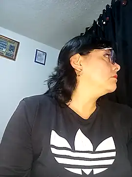 Snapshot of Natasha_milf__ chatting on March 2, 2025, 1:37 am Natasha milf online show from March 2, 2025, 1:37 am