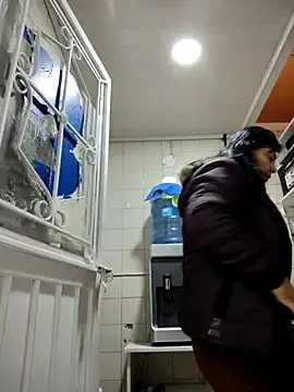 Natasha milf   online show from February 3, 2026, 12:32 pm