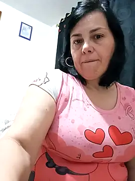 Snapshot of Natasha_milf__ chatting on March 19, 2025, 1:32 am Natasha milf online show from March 19, 2025, 1:32 am