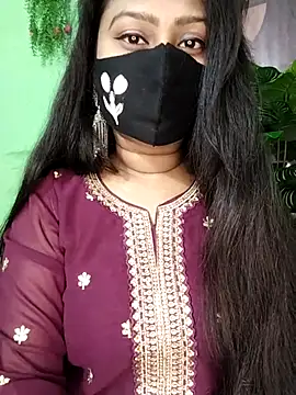 Idhika Paul online show from January 8, 2026, 3:23 am