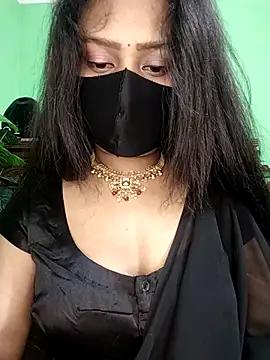 Snapshot of Idhika_Paul chatting on February 8, 2026, 3:43 pm Idhika Paul online show from February 8, 2026, 3:43 pm