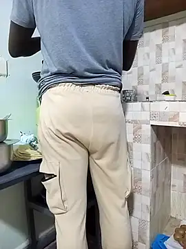 MaskedGQ online show from February 14, 2026, 11:32 am