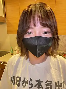 ranran ch online show from October 17, 2025, 11:28 pm