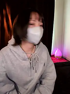 ranran ch online show from December 17, 2025, 4:17 am