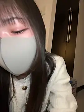 Snapshot of siorin_18 chatting on March 8, 2025, 2:40 pm siorin 18 online show from March 8, 2025, 2:40 pm