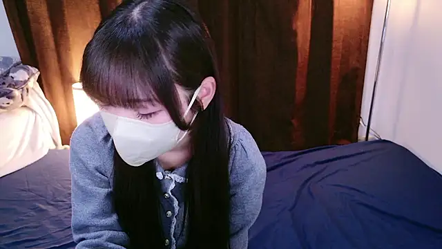 Snapshot of siorin_18 chatting on April 26, 2026, 12:13 pm siorin 18 online show from April 26, 2026, 12:13 pm