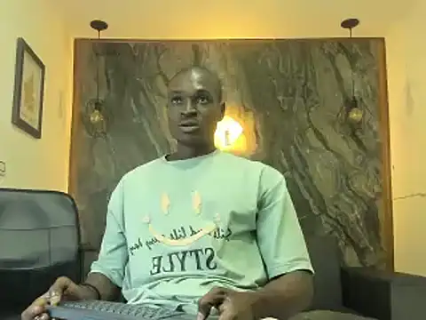 Snapshot of Terrance_z chatting on March 10, 2025, 7:50 pm Terrance z online show from March 10, 2025, 7:50 pm