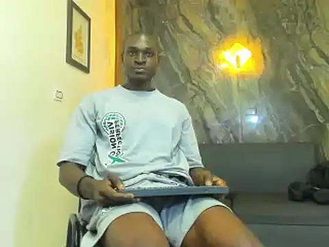 Snapshot of Terrance_z chatting on March 9, 2025, 7:15 pm Terrance z online show from March 9, 2025, 7:15 pm