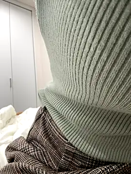 Snapshot of Yui-Ch chatting on September 17, 2025, 10:06 am Yui-Ch online show from September 17, 2025, 10:06 am