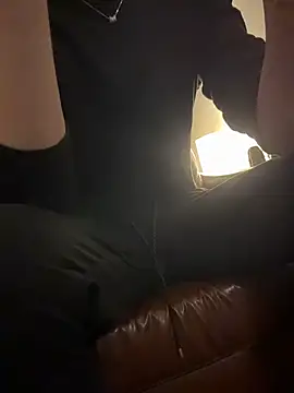 -mirai- online show from April 26, 2026, 3:09 pm