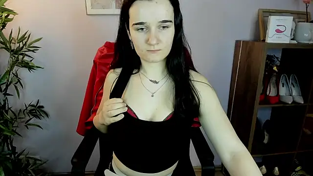 Snapshot of KateDelight chatting on March 1, 2025, 10:45 am KateDelight online show from March 1, 2025, 10:45 am