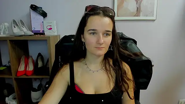 Snapshot of KateDelight chatting on September 28, 2025, 6:53 am KateDelight online show from September 28, 2025, 6:53 am